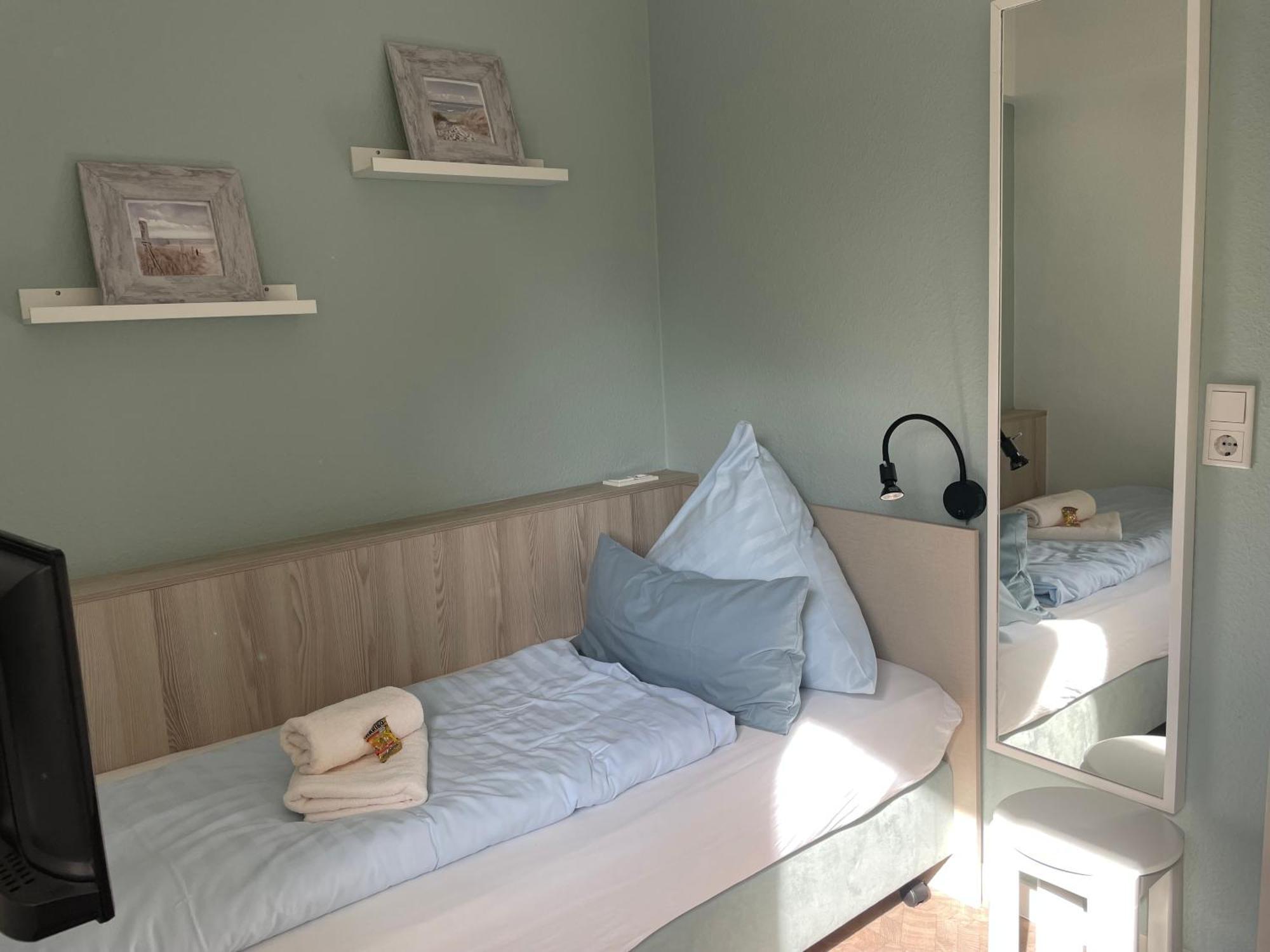Hotel Garni Goldener Anker 特希尔 外观 照片